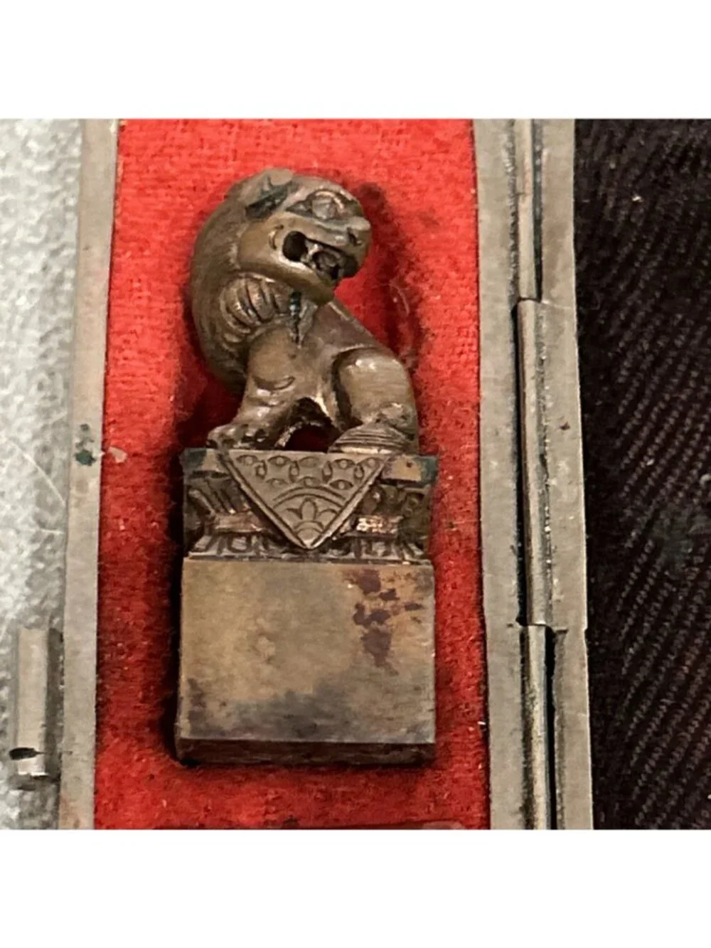 Chinese Seal Box with Bronze Foo Dog Handle with Seal & Red Paste, 19th Century